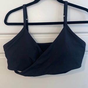 Fabletics sports bra size XL